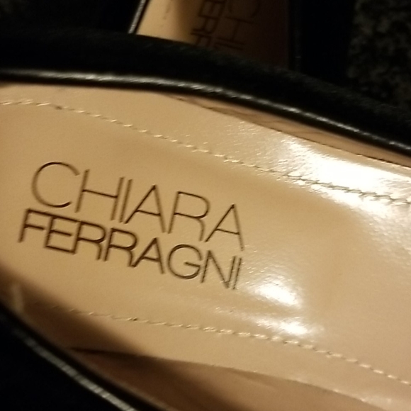 Chiara Ferragni/Ladies Size 37/Black Flats - Picture 2 of 2